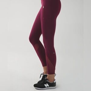 Lululemon Inspire Tight II (Mesh)            Dashing Purple Leggings